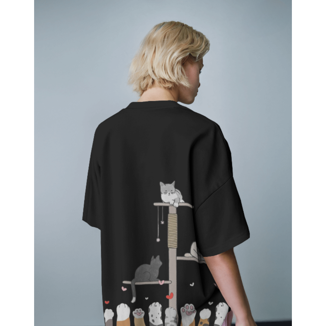Kitten & Meow Graphic Oversized Black T-Shirt for Women – Cute & Casual Tee | Fashionable Wolf
